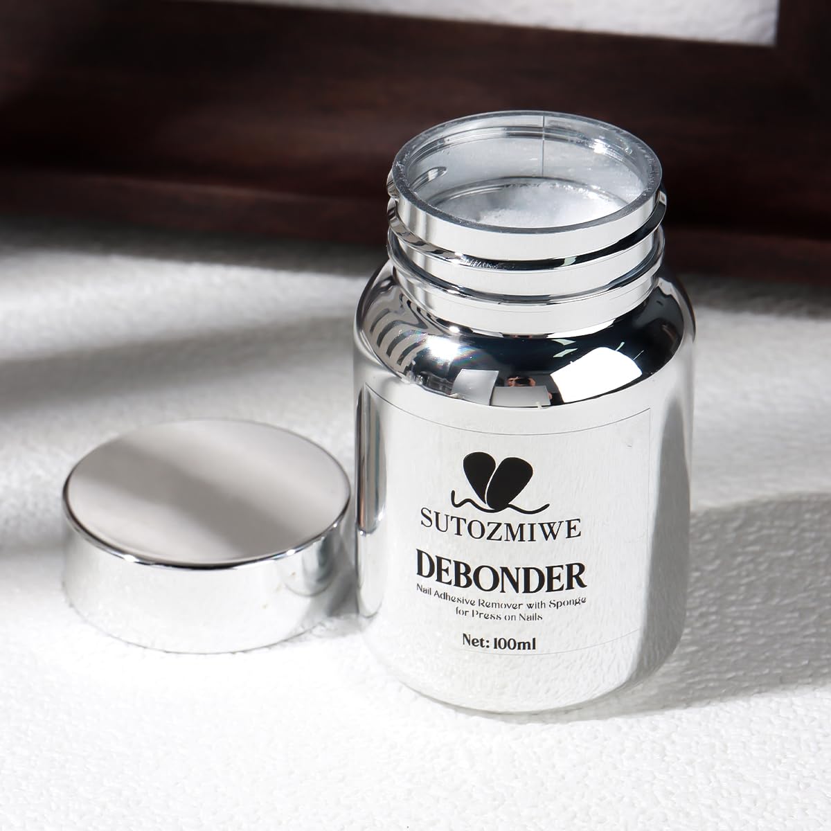 Instructions for using Sutozmiwe nail adhesive remover