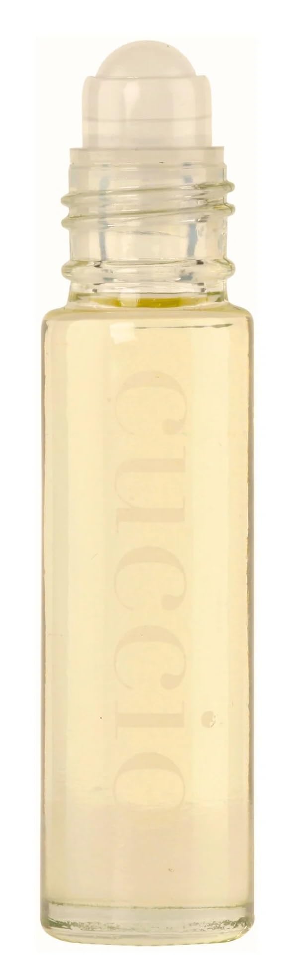 Application of Cuccio Naturale oil on fingernails