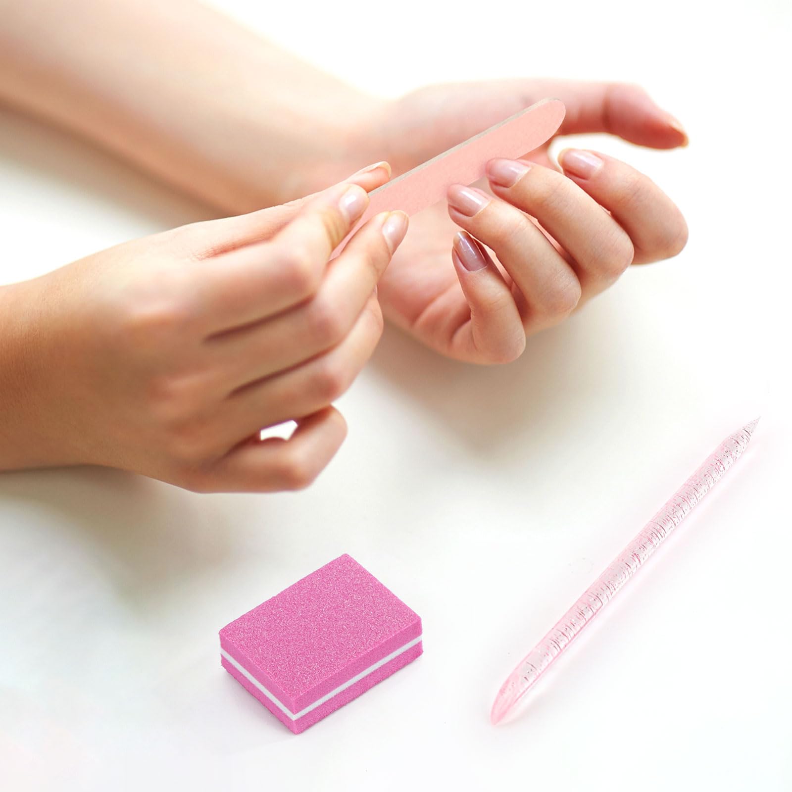 Close up of mini nail file and buffer from acDesign kit