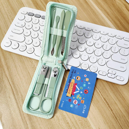 Compact travel manicure kit for men and women