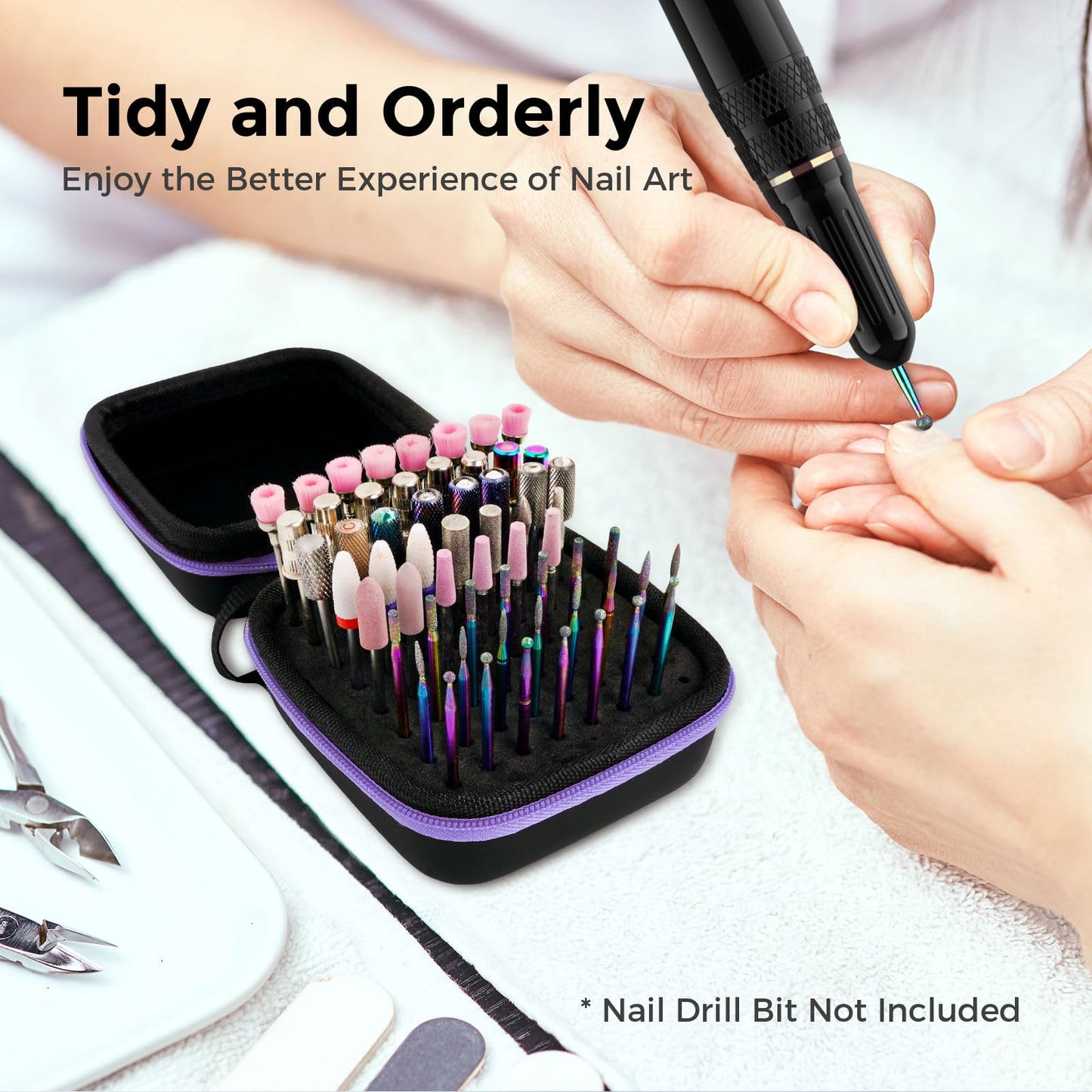 Secure zipper closure mechanism on the durable Lavinda professional nail tech tool organizer