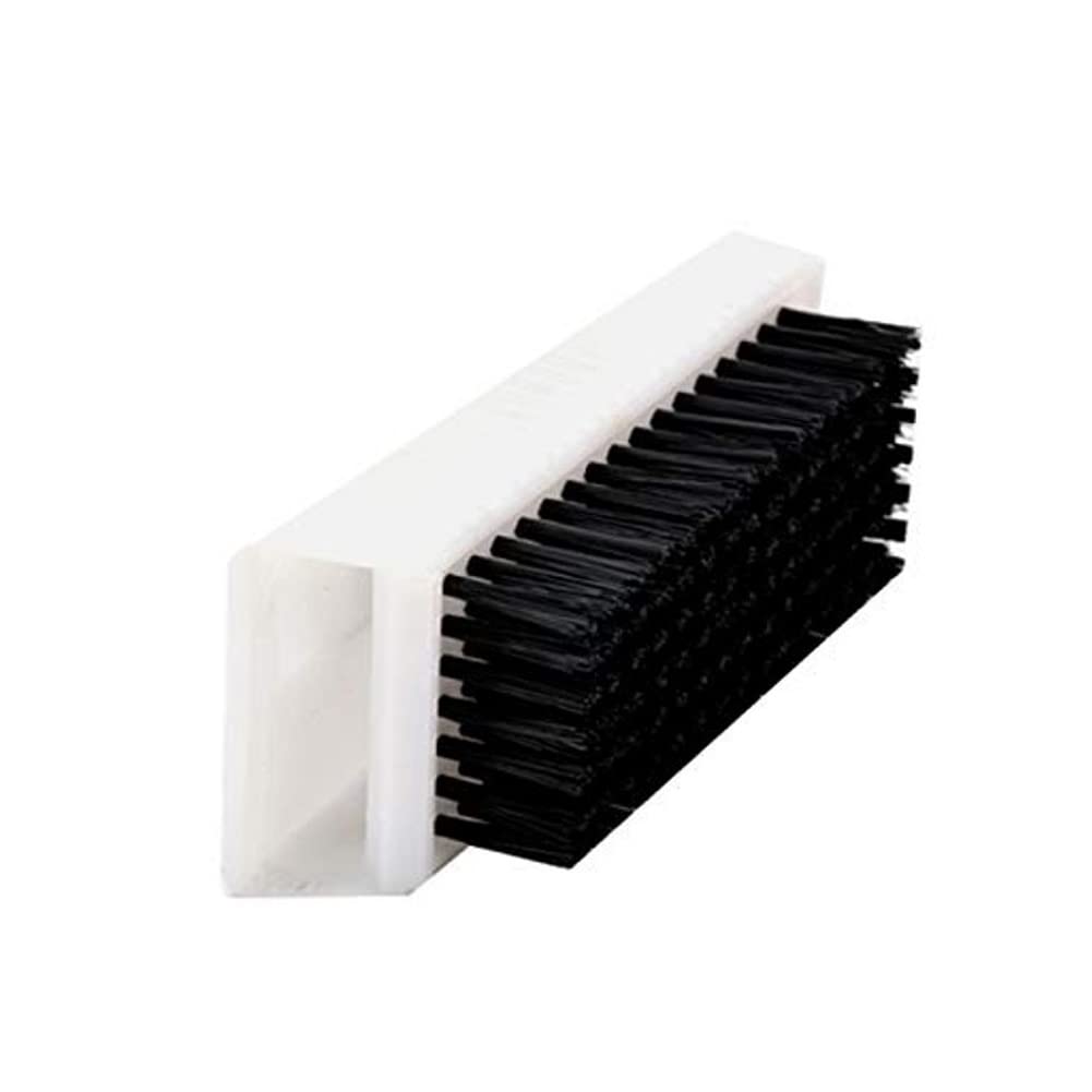 FveBzem double sided hand and nail brush side view showing the dual action bristle arrangement