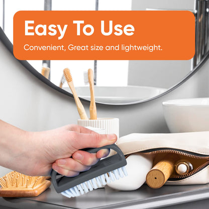 Side profile of the wide ergonomic handle grip of the Superio personal care brush