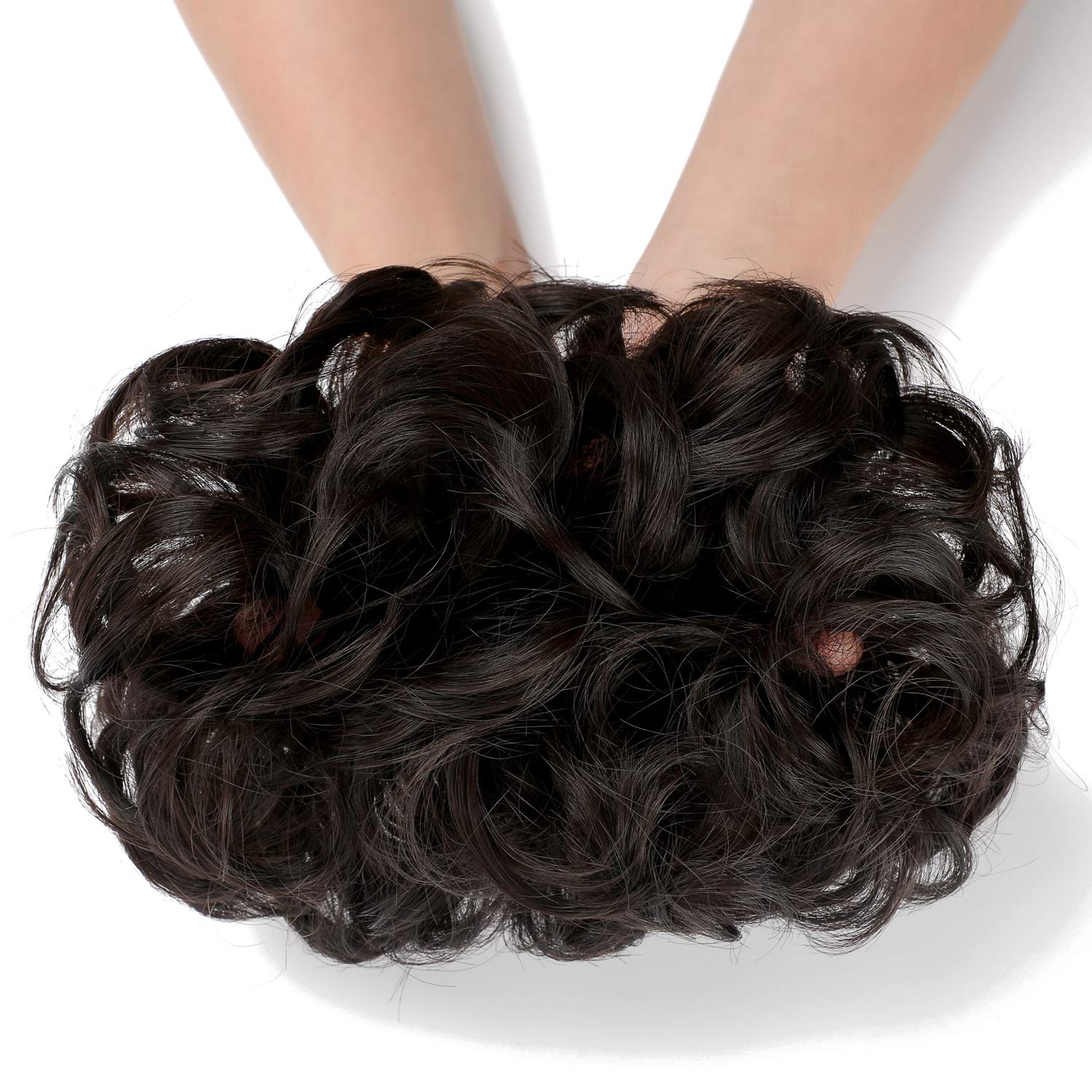 Packaging details of the authentic FeidyLong imported synthetic hair chignon extensions set.