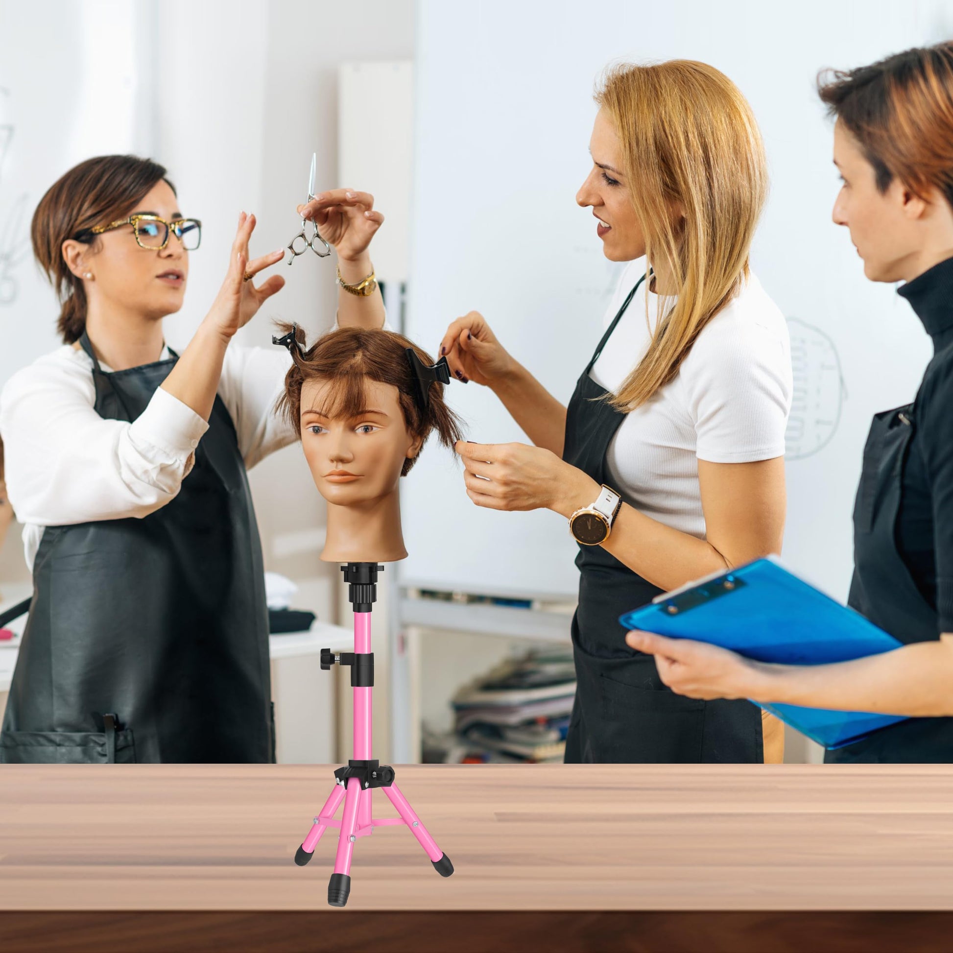 Side profile of AliLeader tabletop wig head holder