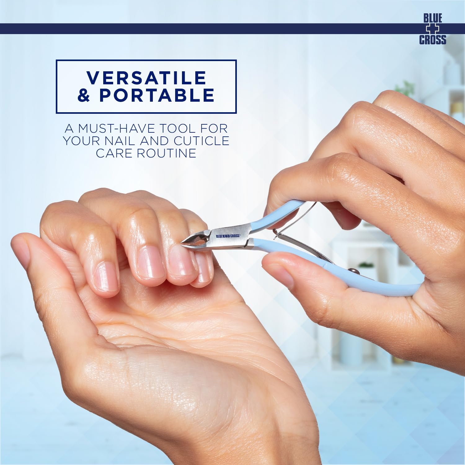 Stainless steel professional nail trimmer with spring action mechanism detail