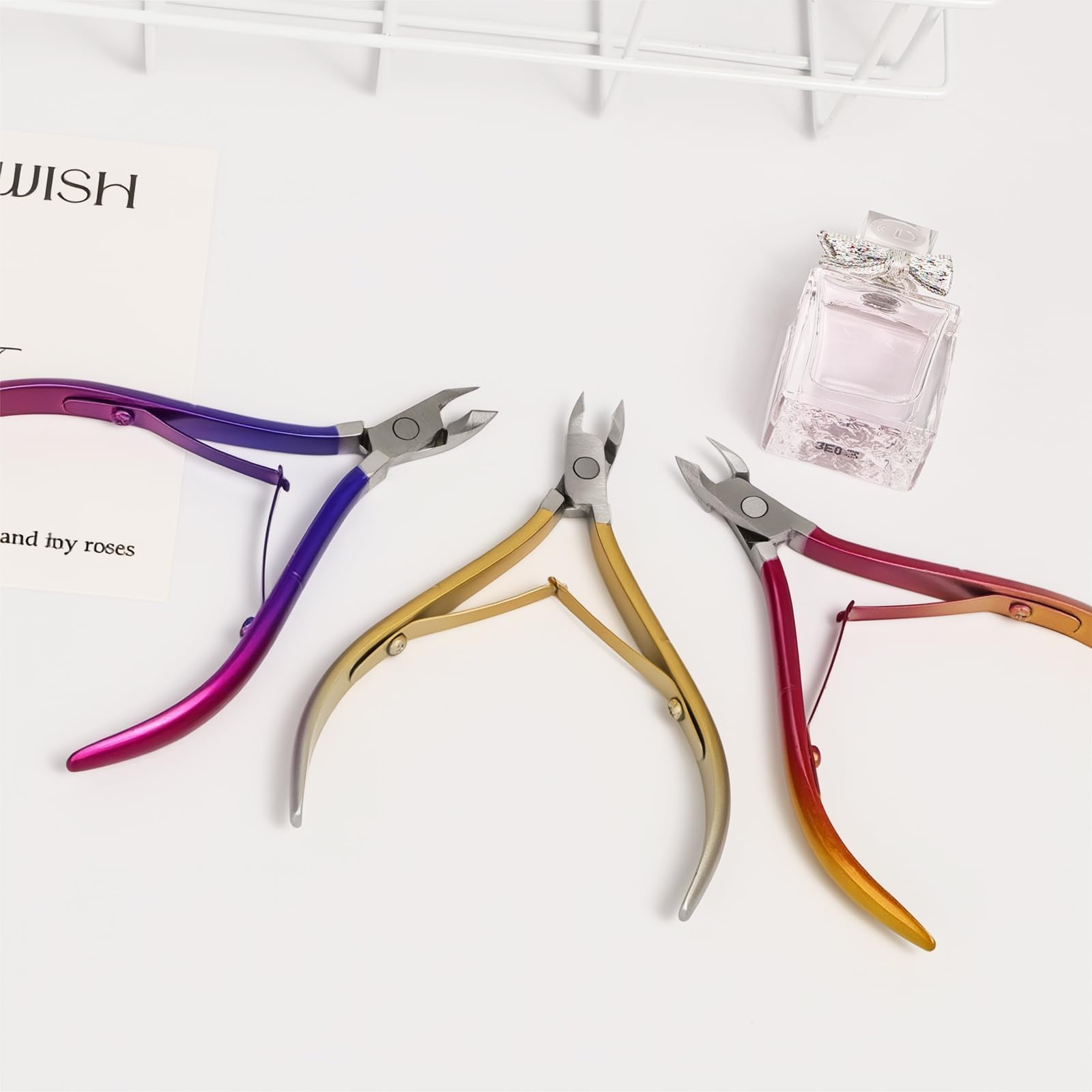 Cuticle nipper tool kit for professional home manicure and pedicure