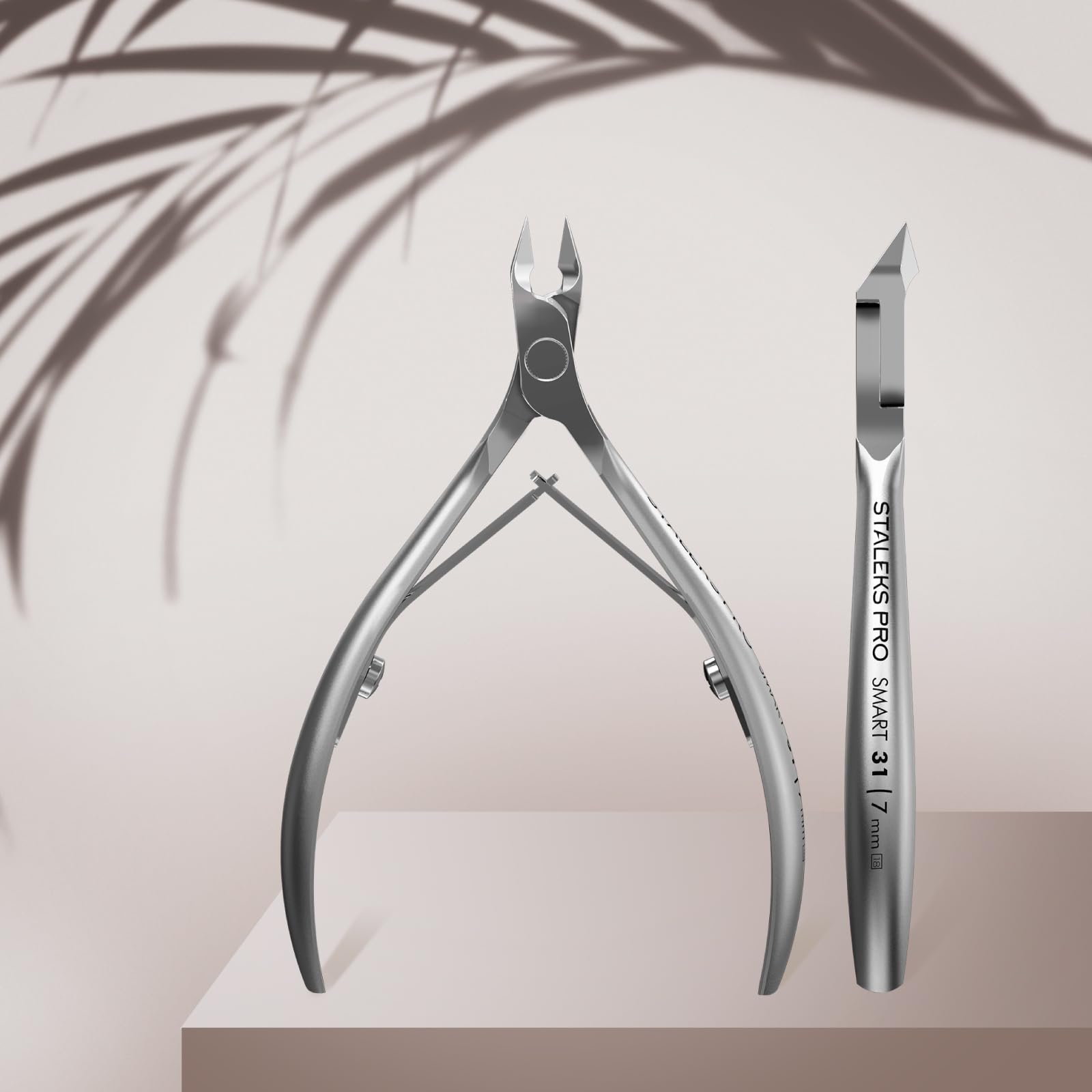 Side profile of Staleks Pro Smart 31 manicure nippers