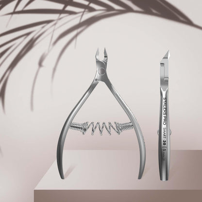 Professional stainless steel nail nipper ergonomic grip