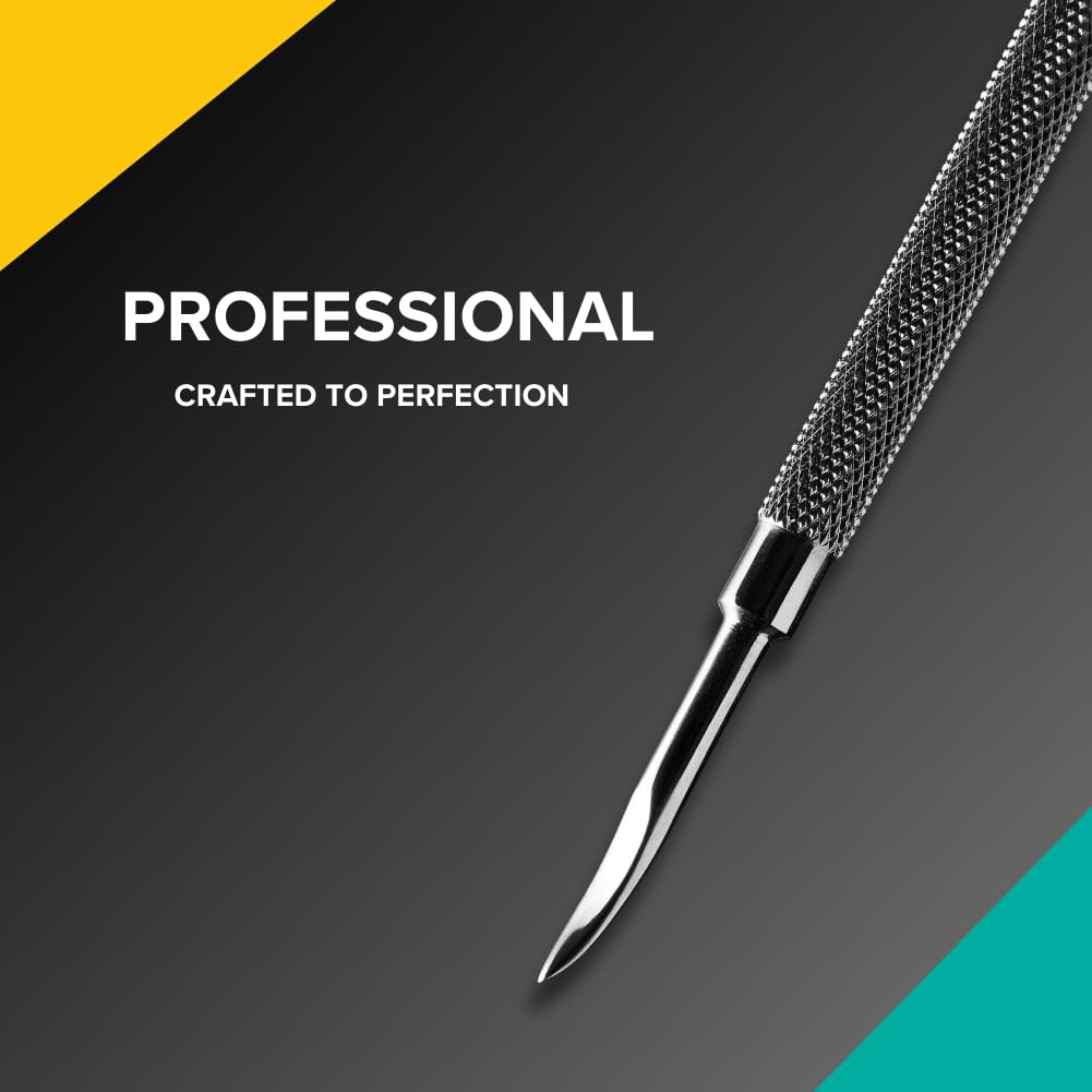 Close up of Rui Smiths cuticle pusher spoon end