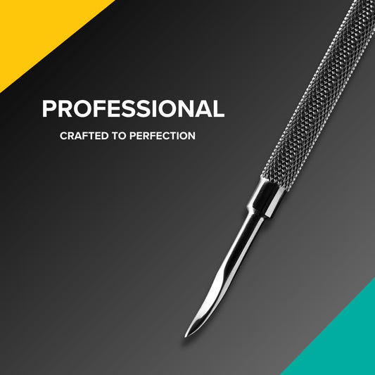 Close up of Rui Smiths cuticle pusher spoon end