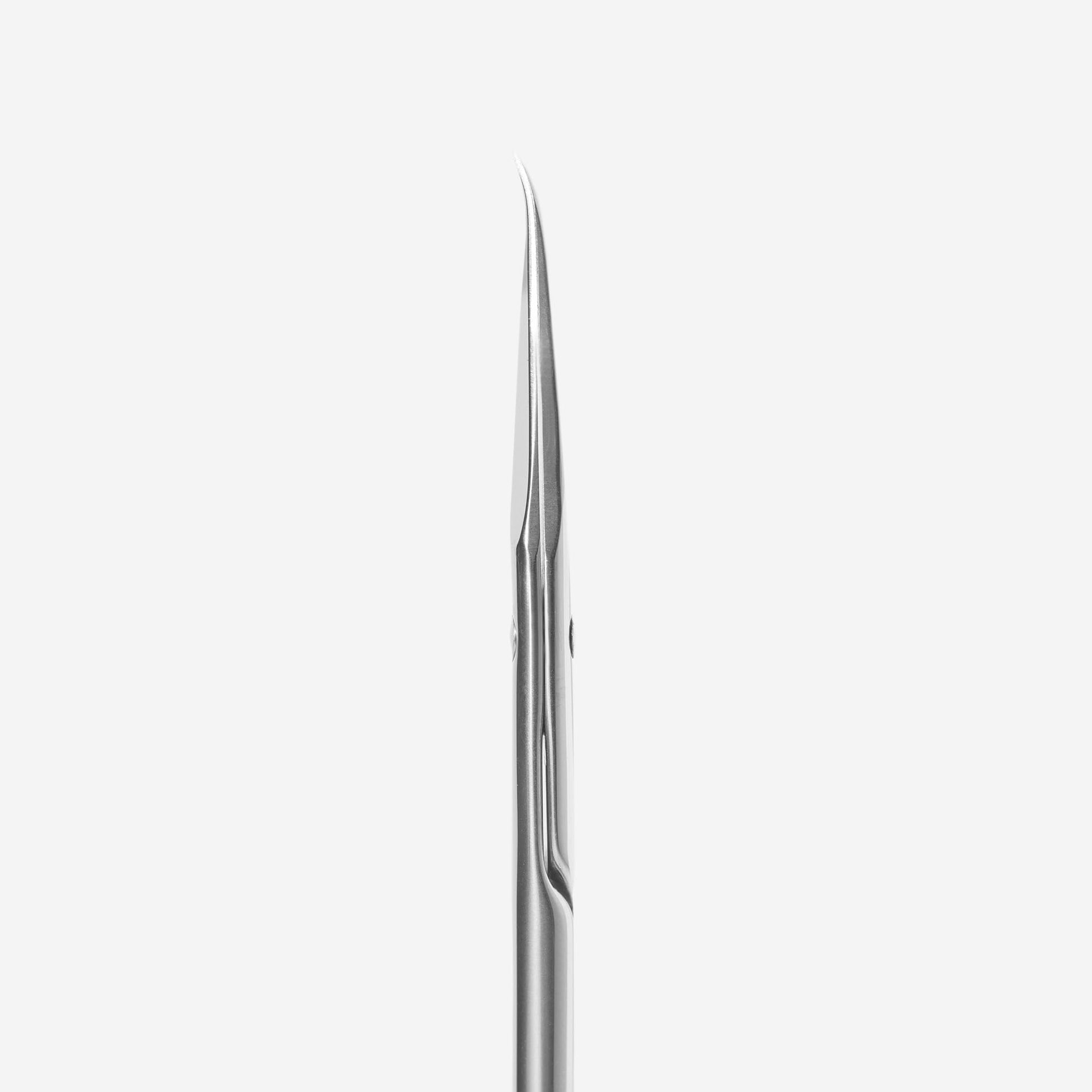 Staleks professional cuticle scissors highlighting the 25 mm tapered thin blade design.