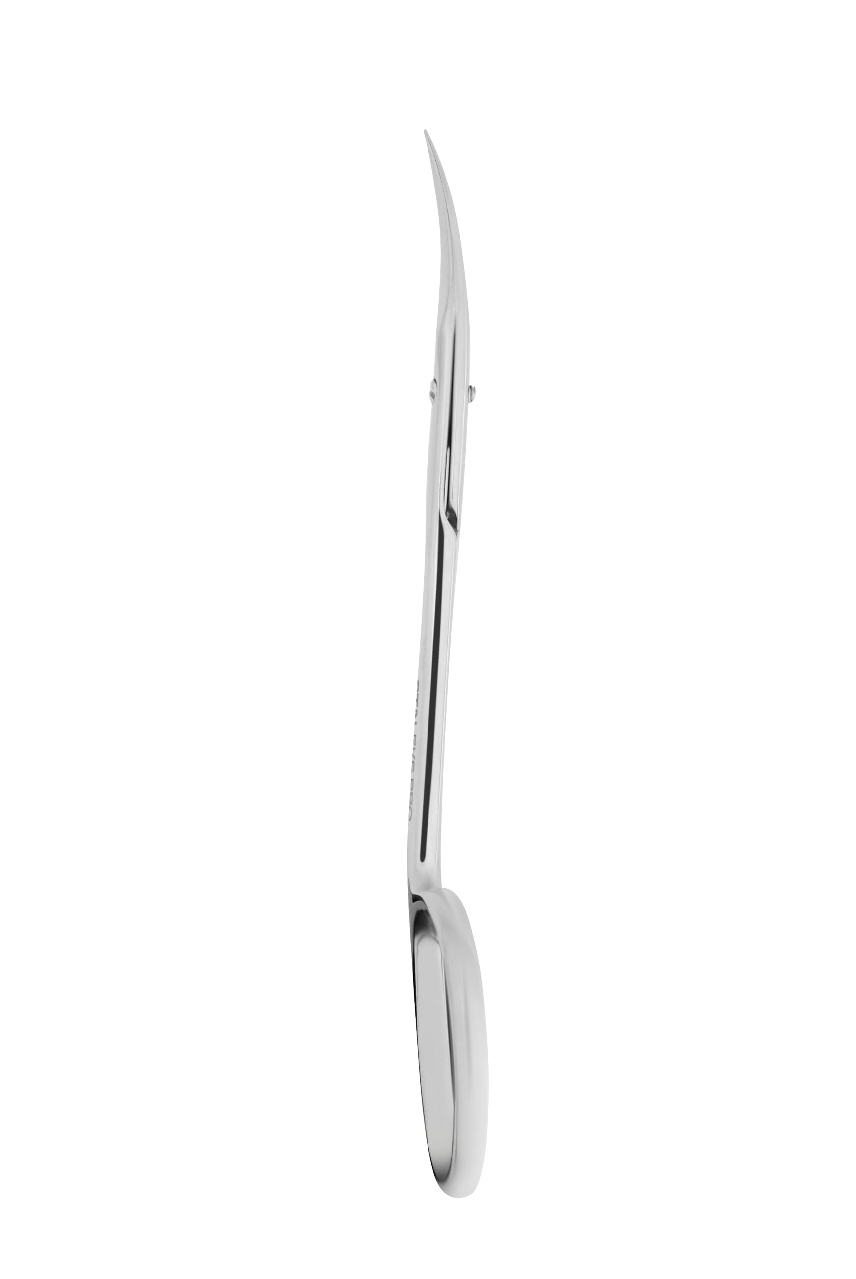 Close up view of the hand sharpened 18mm narrow curved blades on Staleks Pro expert scissors