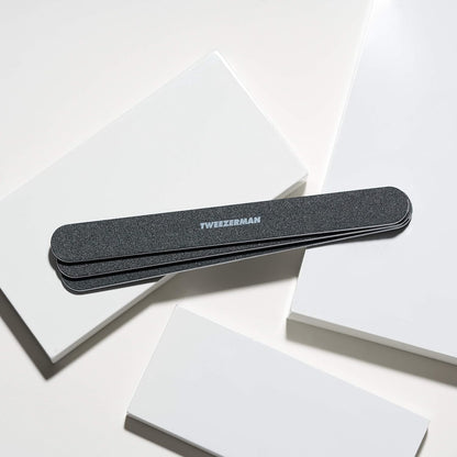 Close up of Tweezerman professional nail file texture