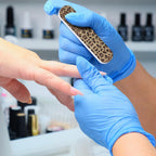 Sumind nail file usage demonstration on natural nails