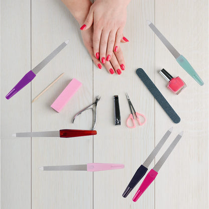 Ergonomic grip demonstration of GigaGround nail file