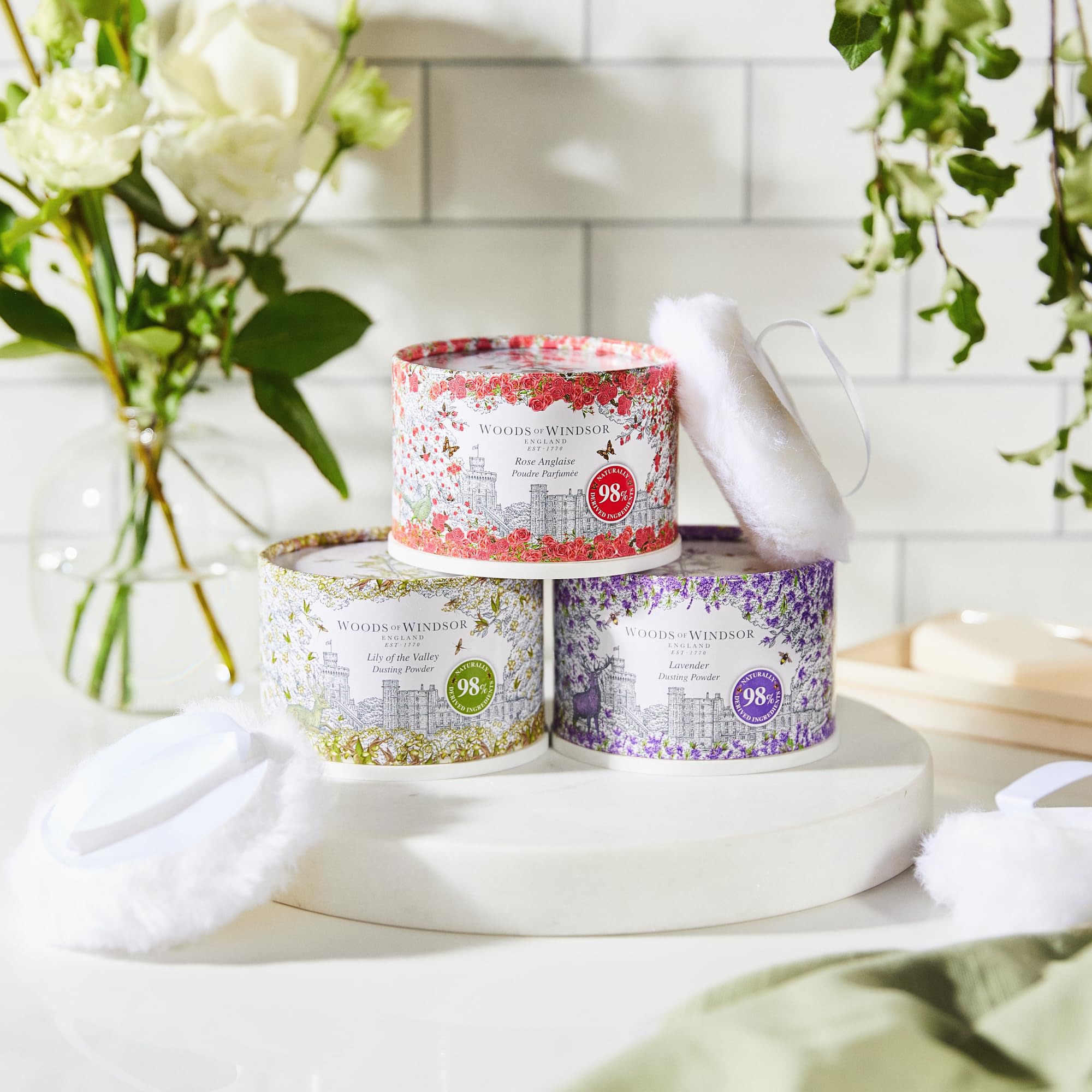 Scented body powder for women with traditional soft body puff for smooth application