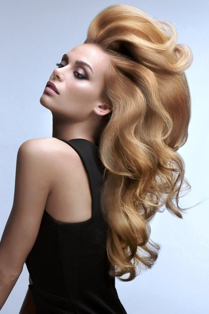 Full retail packaging of the Italian created professional salon bond builder.