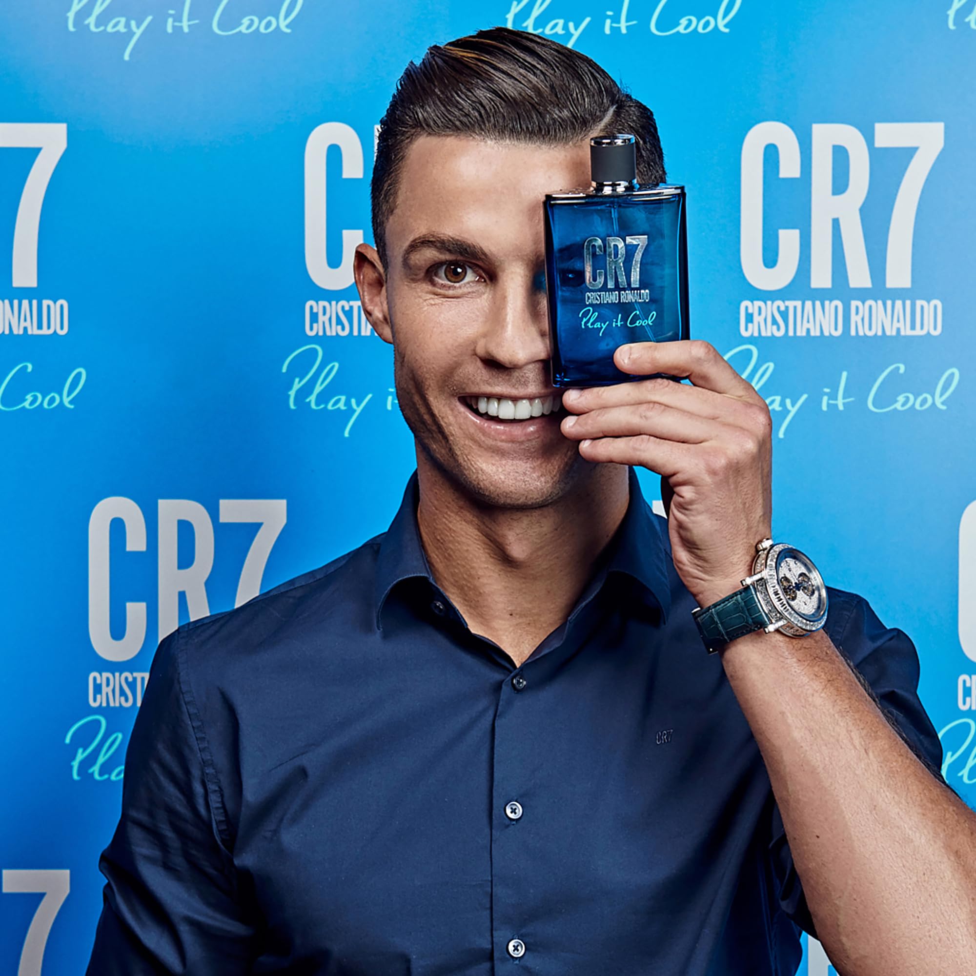 Cristiano Ronaldo Play It Cool shower gel tube
