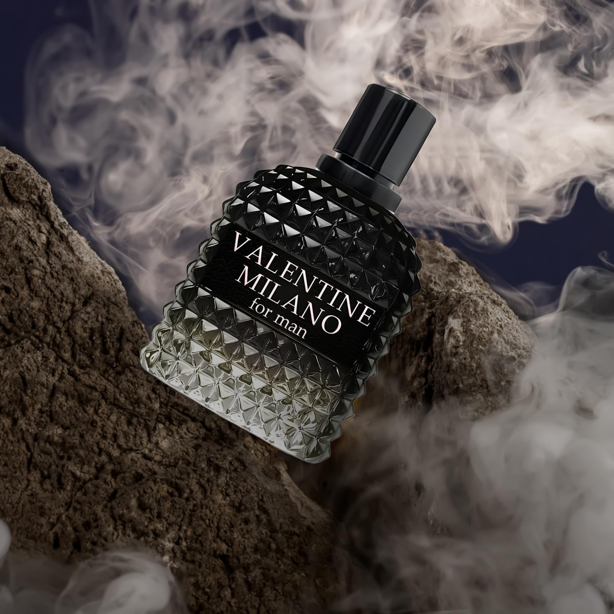 Valuable fragrance bottle for men