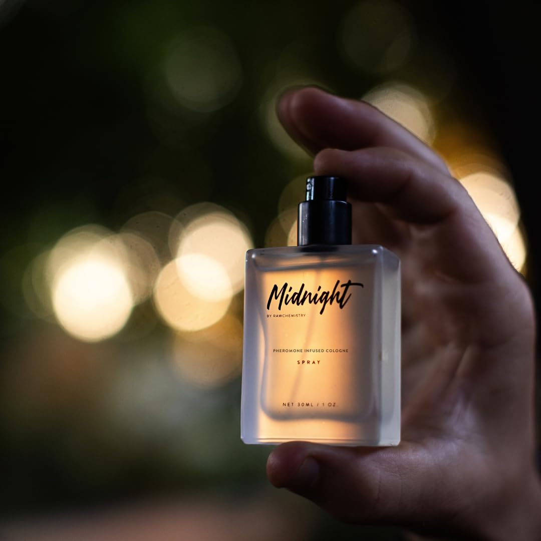 RawChemistry Midnight men's fragrance packaging and bottle