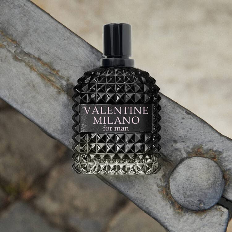 Close up of Valentine Milano Cologne 100ml bottle design