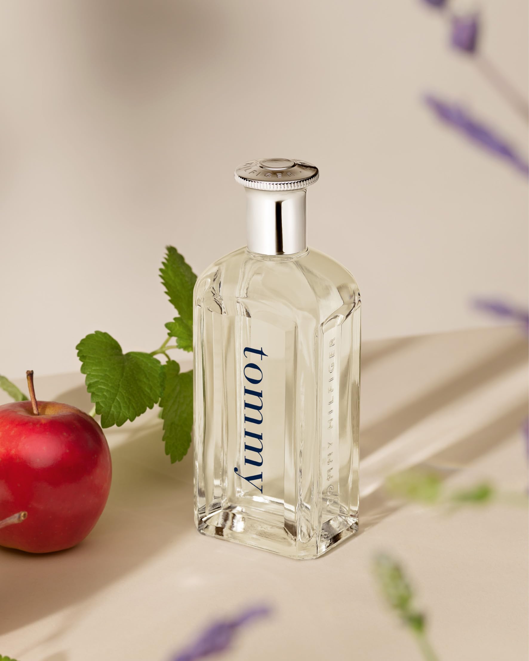 Tommy Hilfiger Tommy Citrus Fruity Fougere perfume bottle angled view