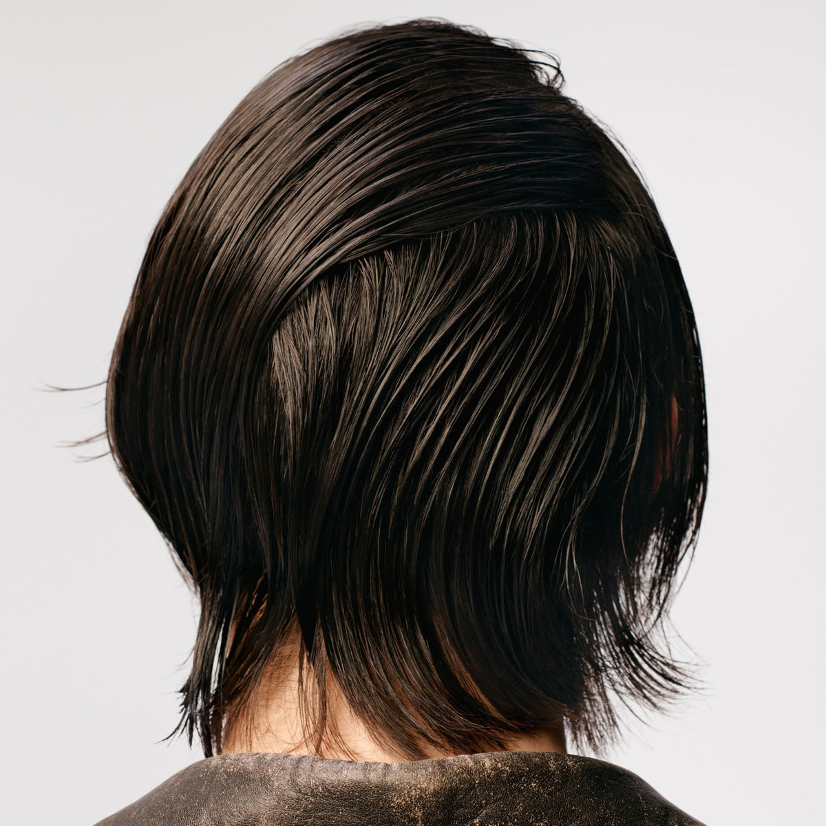 Sebastian Professional Microweb Fiber Hair Styling Texturizer styled on short hair model