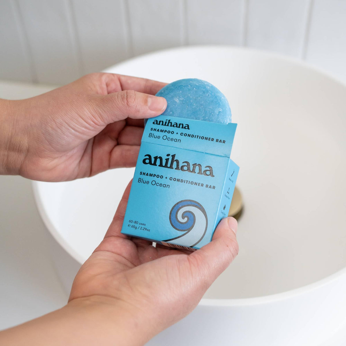 Authentic Anihana 2 in 1 bar 2.29 ounce pack