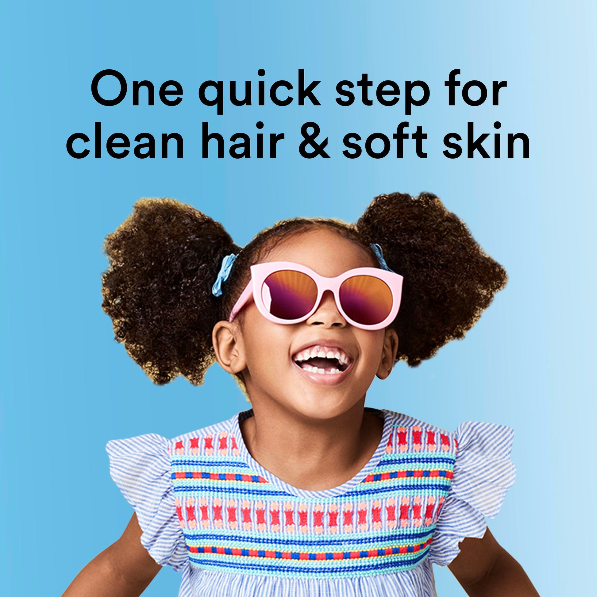 Suave Kids 4-pack bulk bundle of dermatologist tested peach scented children bath wash.