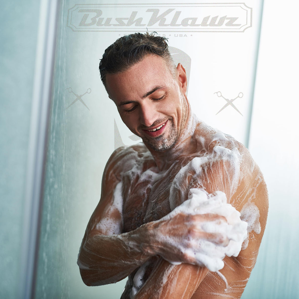 BushKlawz masculine woodsy scent shower gel back panel details
