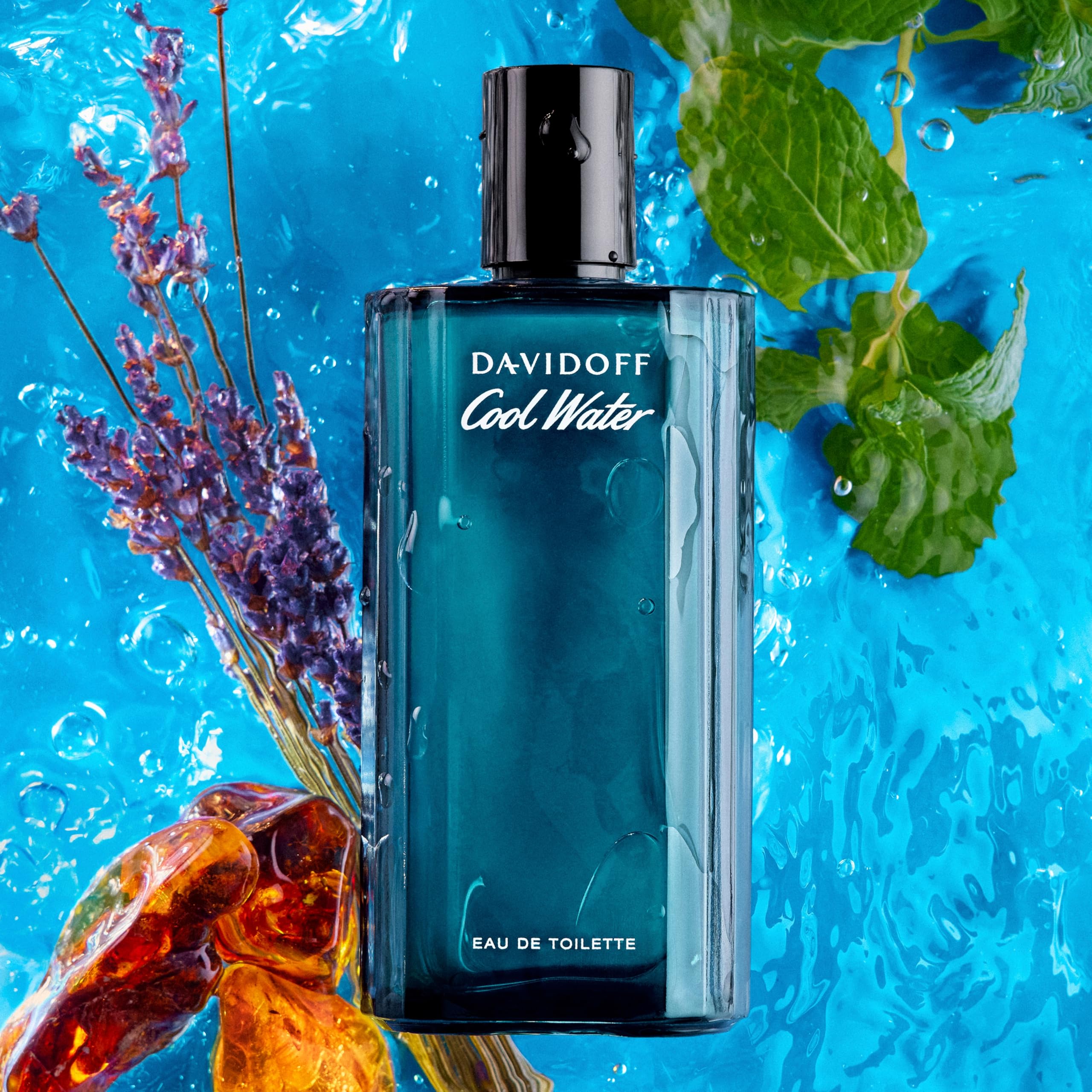 Davidoff Cool Water Eau De Toilette spray nozzle close up view