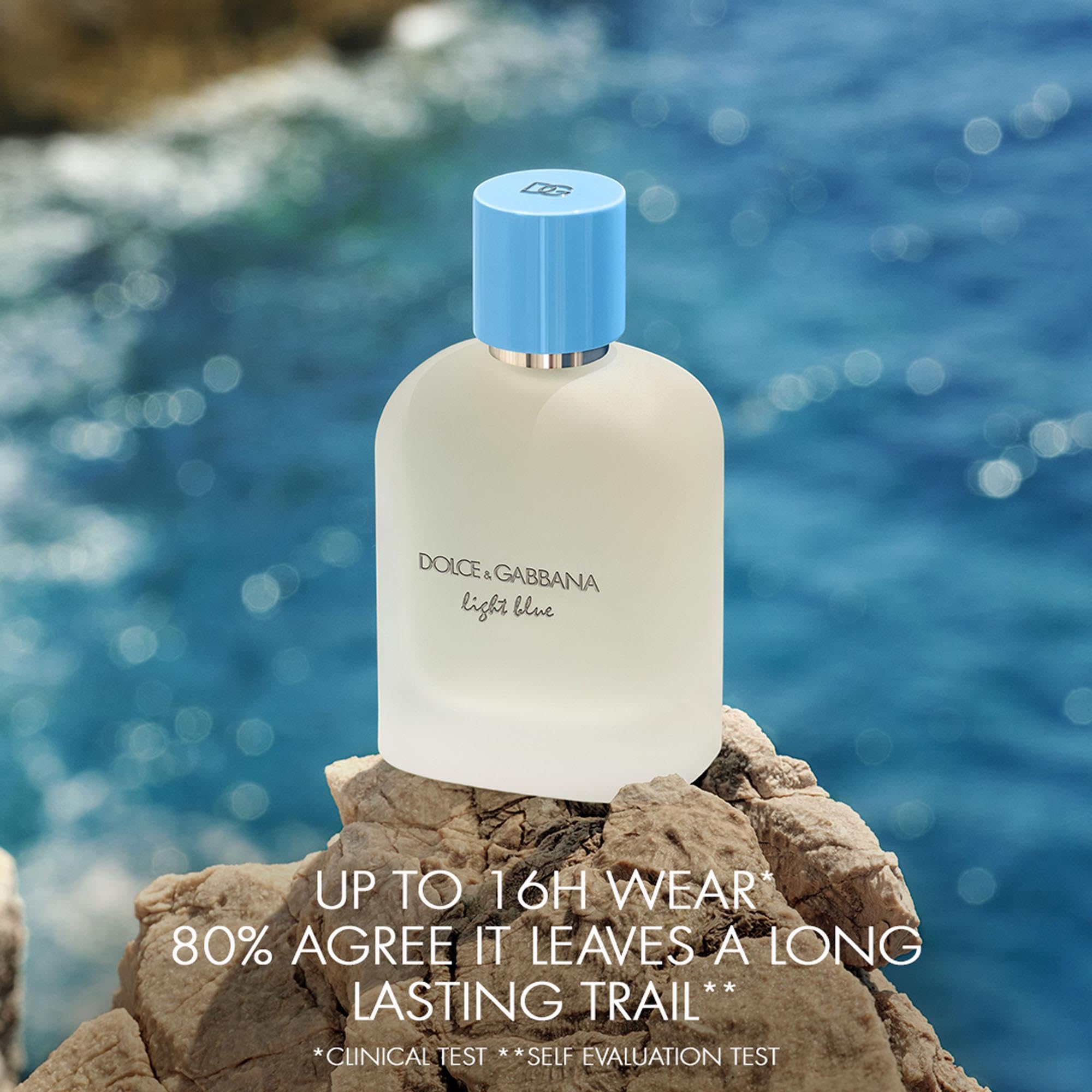 Close up of the spray nozzle on Dolce and Gabbana Light Blue Pour Homme luxury fragrance for men