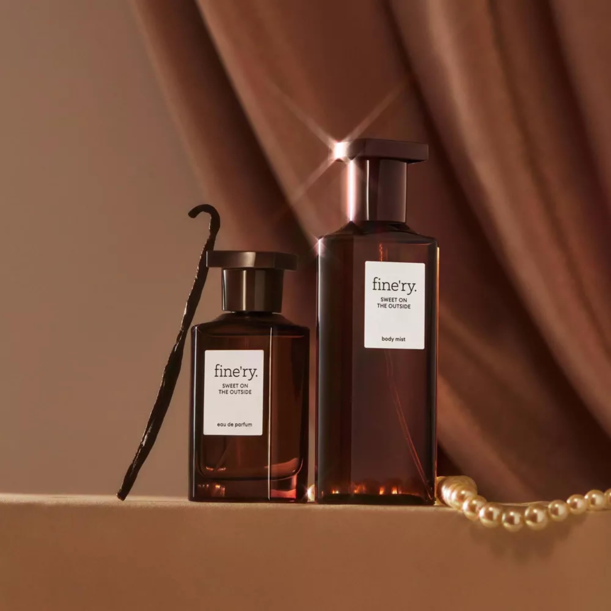 Fine'ry women's vanilla gourmand fragrance spray packaging details