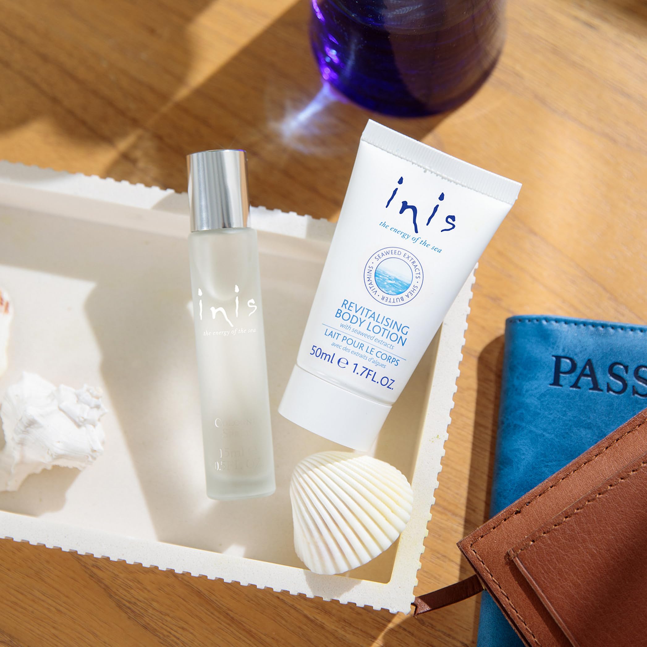 Unisex travel size toiletries set featuring the 15ml ocean fresh cologne spray and 50ml seaweed body lotion.