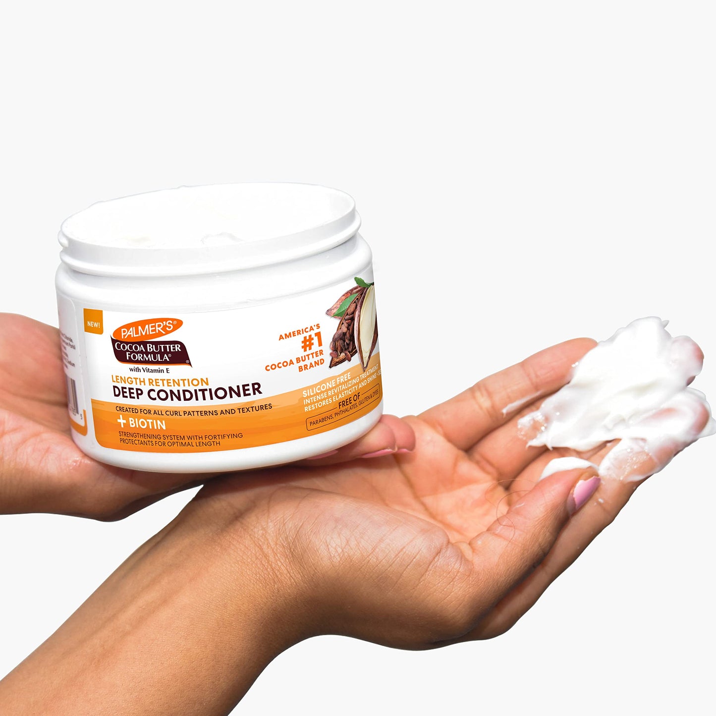 Silicone free deep conditioning hair treatment jar by Palmer's India.