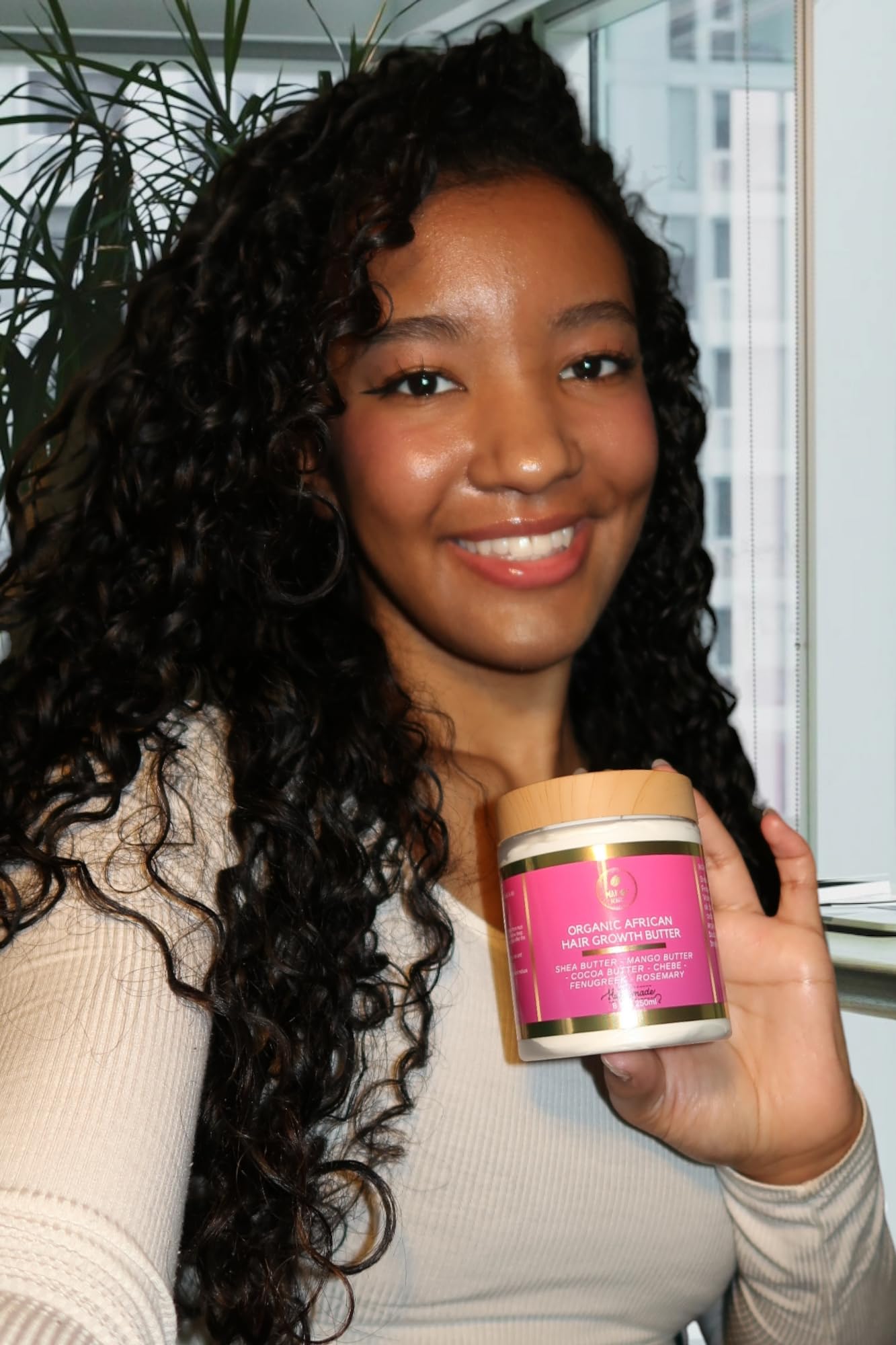 Organic Chebe powder and fenugreek hair growth cream for length retention