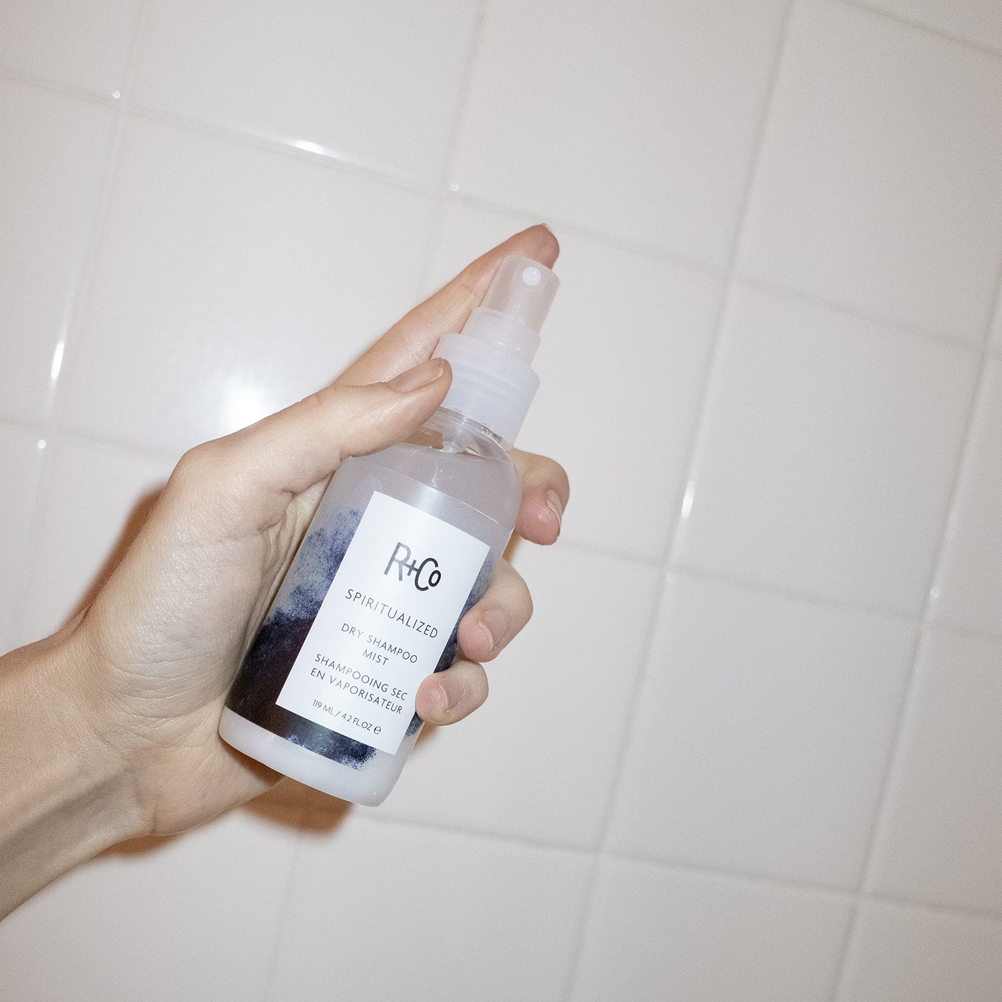 Authentic USA imported R+Co luxury hair care packaging for the oil absorbing scalp mist