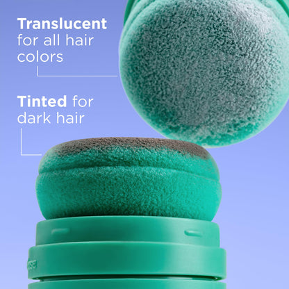 Briogeo mattifying hair powder being applied to scalp