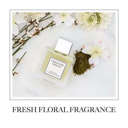 Vera Wang Embrace Green Tea and Pear Blossom fragrance bottle packaging
