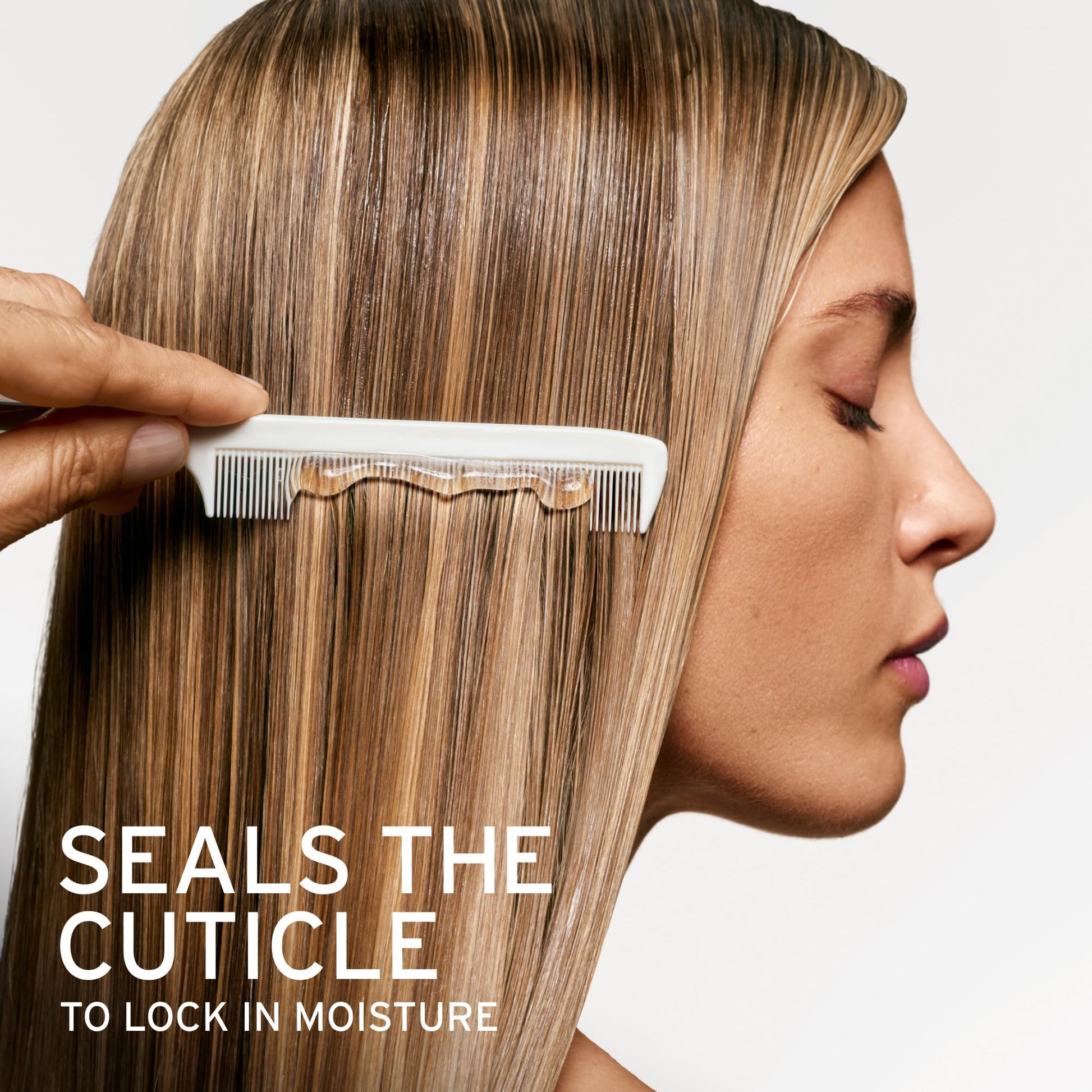 Biolage Hydra Source moisturizing shampoo for dry hair texture demonstration