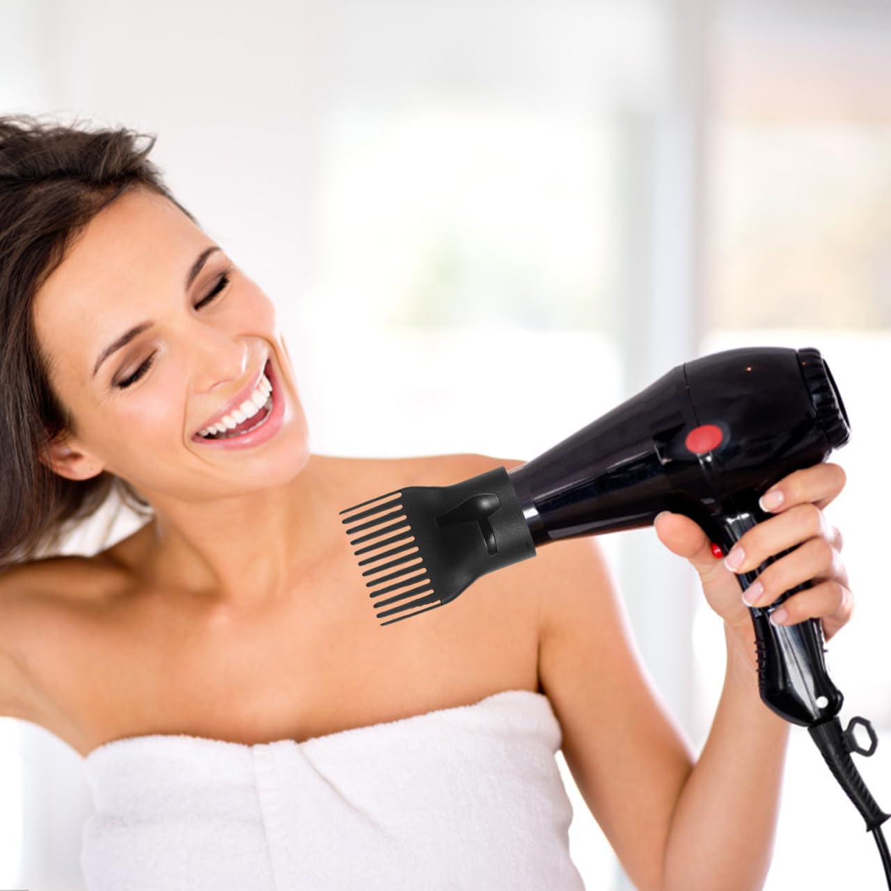 MAGICLULU universal hair dryer concentrator nozzle attachment highlighting the sleek air outlet design.