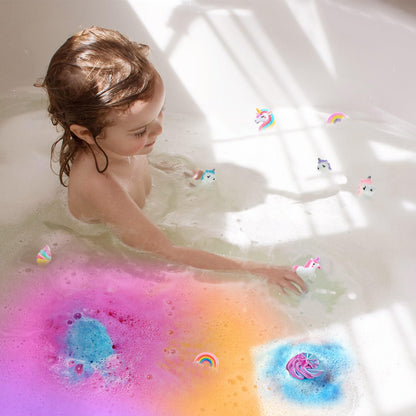 Miniature 3D unicorn surprise toys extracted from dissolved colorful bath balls