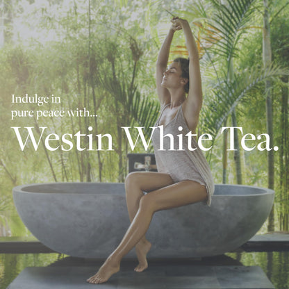 White tea and aloe calming bath additive pour shot texture