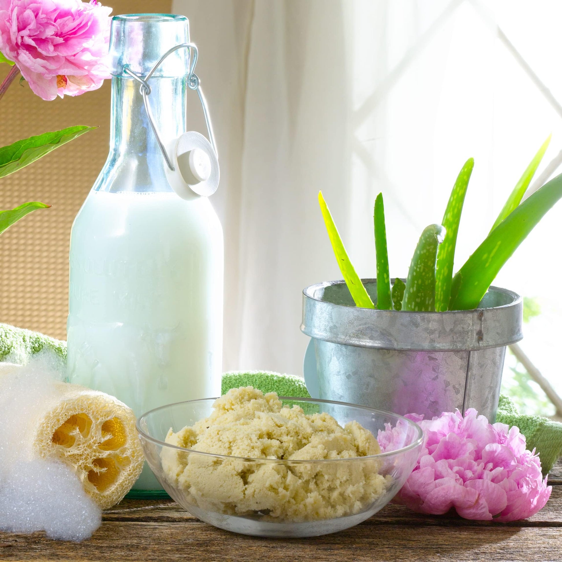 Village Naturals Therapy luxurious bath care set packaging