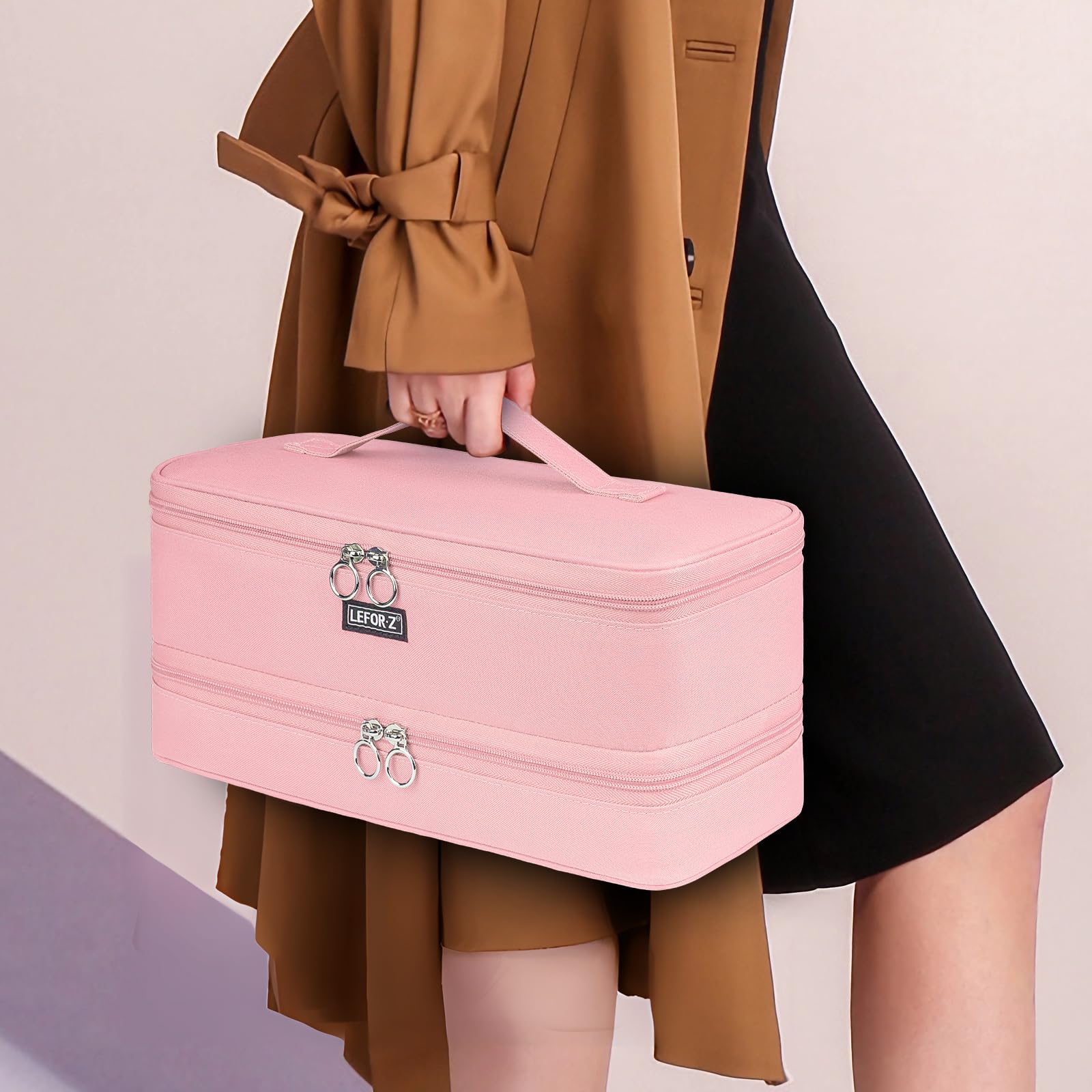 LEFOR-Z luxury beauty organizer bag angled perspective highlighting the thick padded inner lining protection