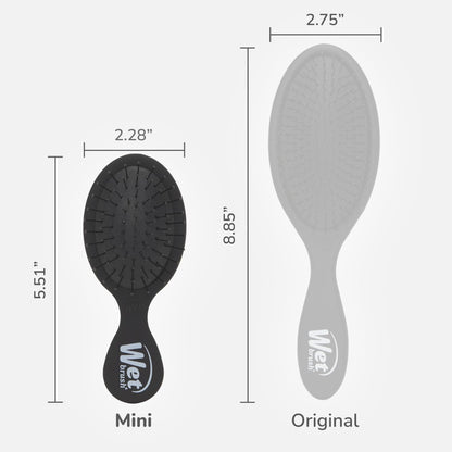 Wet Brush Mini Detangler black handle close up