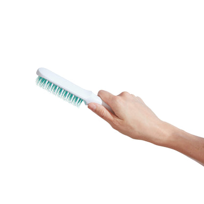Close up of wide-tooth comb bristles for kids hair