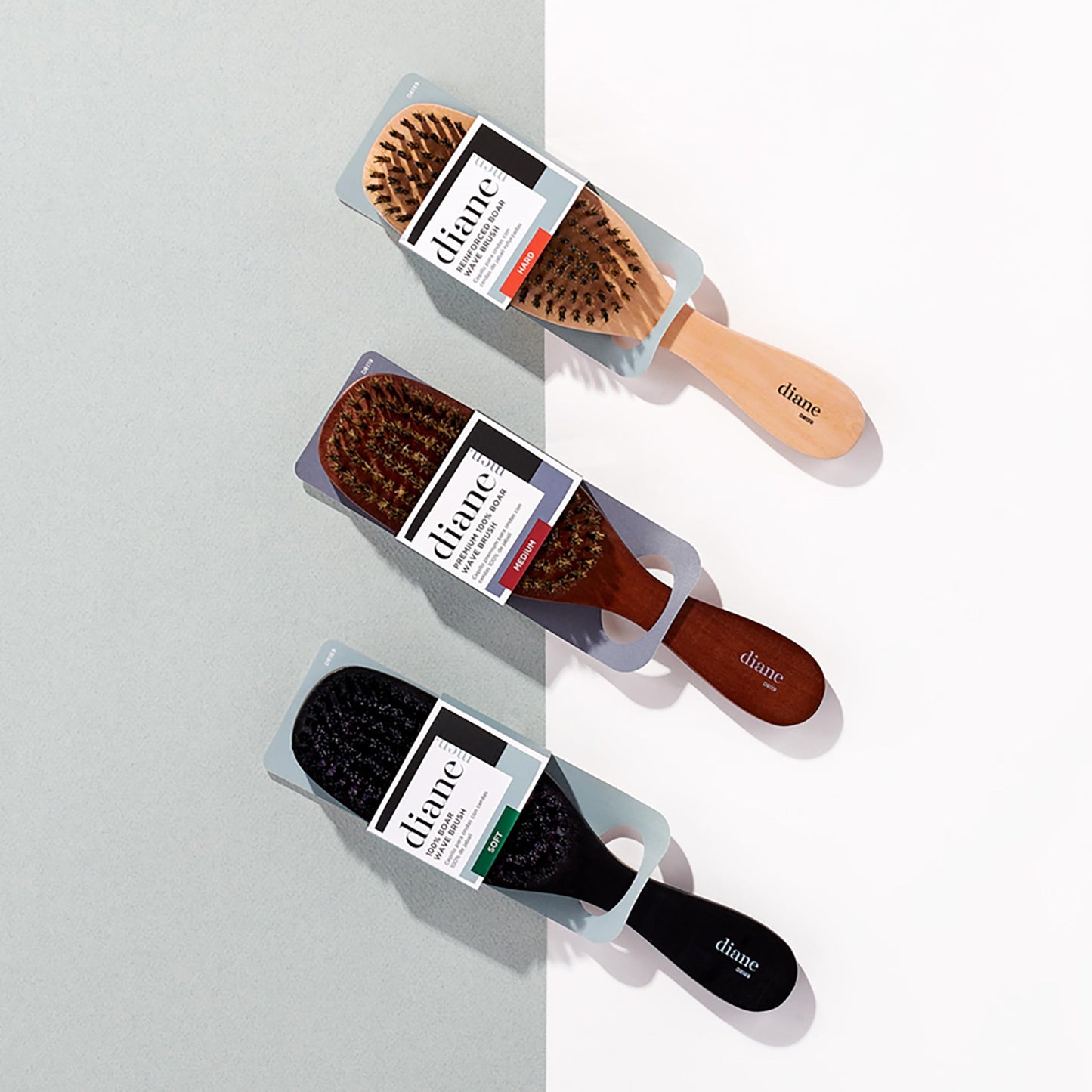Diane premium grooming wave brush showing packaging details and authentic brand markings