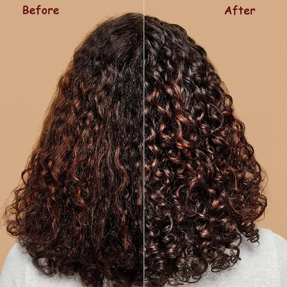Person using Uvznumg curl defining brush on wavy hair